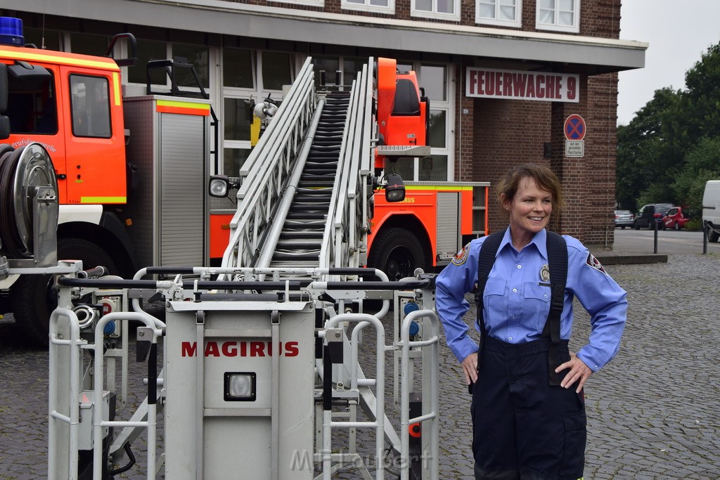 Feuerwehrfrau aus Indianapolis zu Besuch in Colonia 2016 P180.JPG - Miklos Laubert
